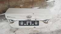 Крышка багажника Hyundai Sonata YF ляда белая