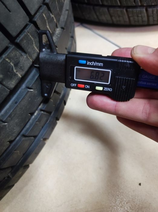 Диски з резиною BMW