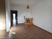 Moradia T2 para venda