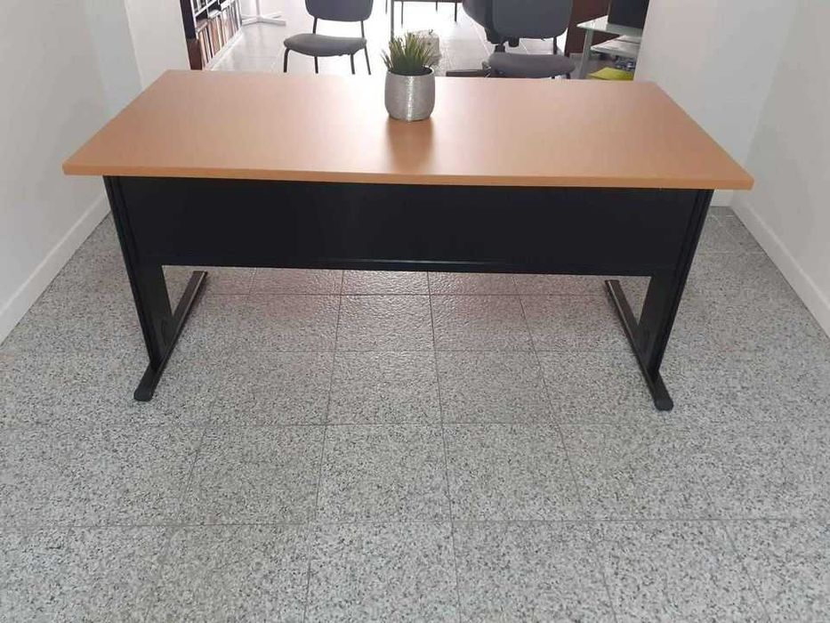 Secretária de escritório