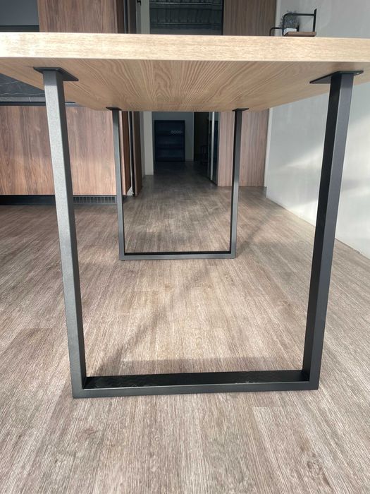 Стіл обідній. Стол кухонный