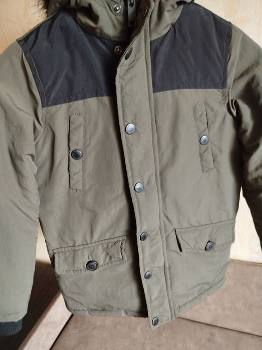 Демісезонна курточка 7-8 років