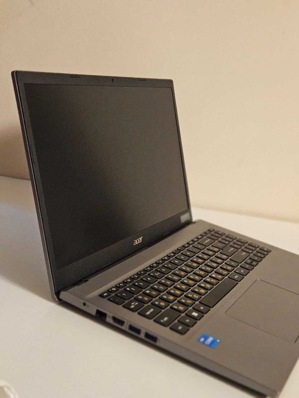 Laptop ACER Extensa 8GB RAM 512G