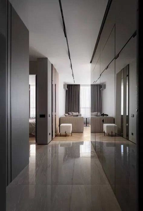 Ексклюзивна квартира з авторським ремонтом 50м2. Є гардеробна.