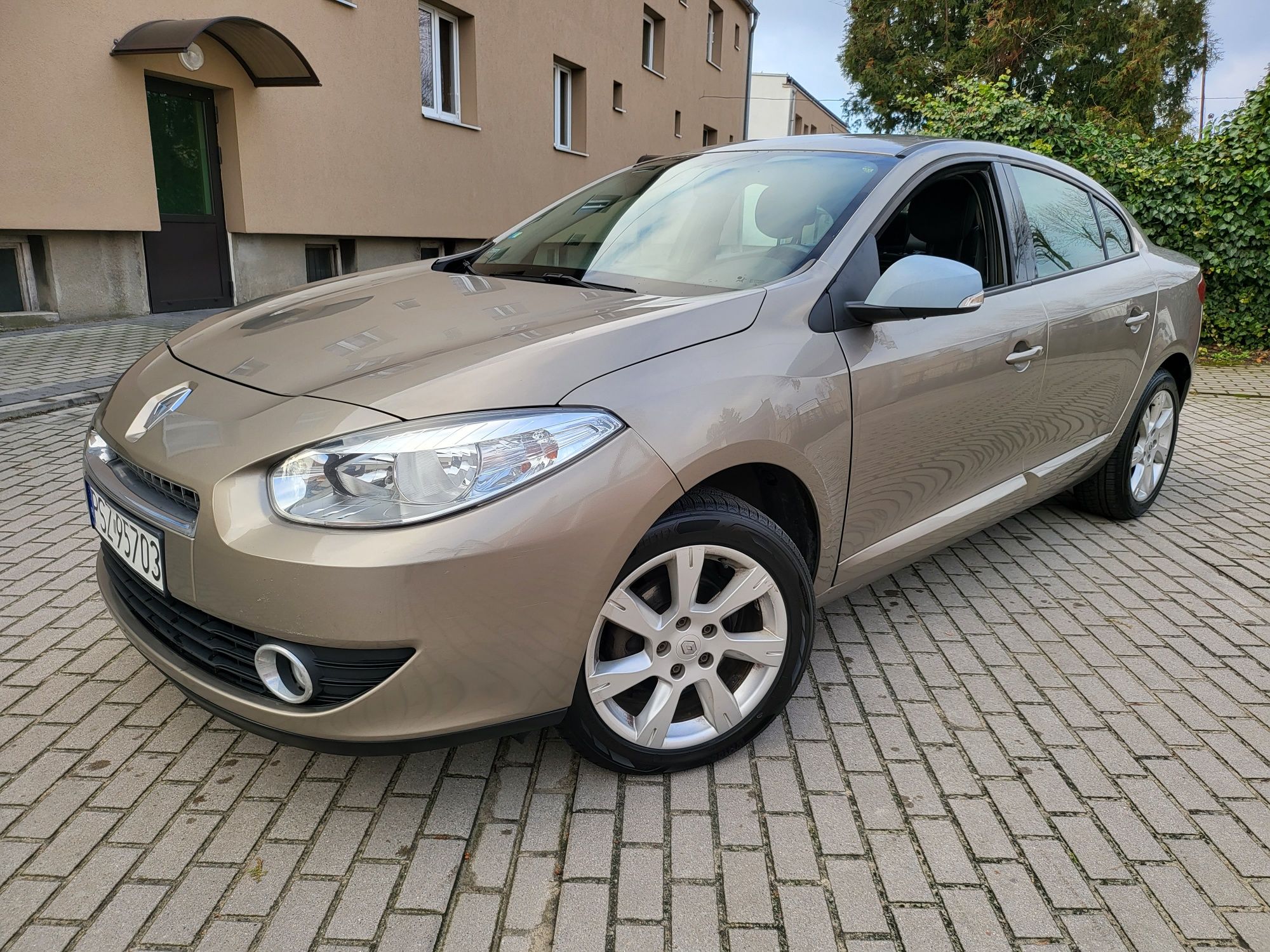 Renault Fluence 1.5DCI 110km 2011r 6 Biegów - Ekonomiczny- Wyposażony