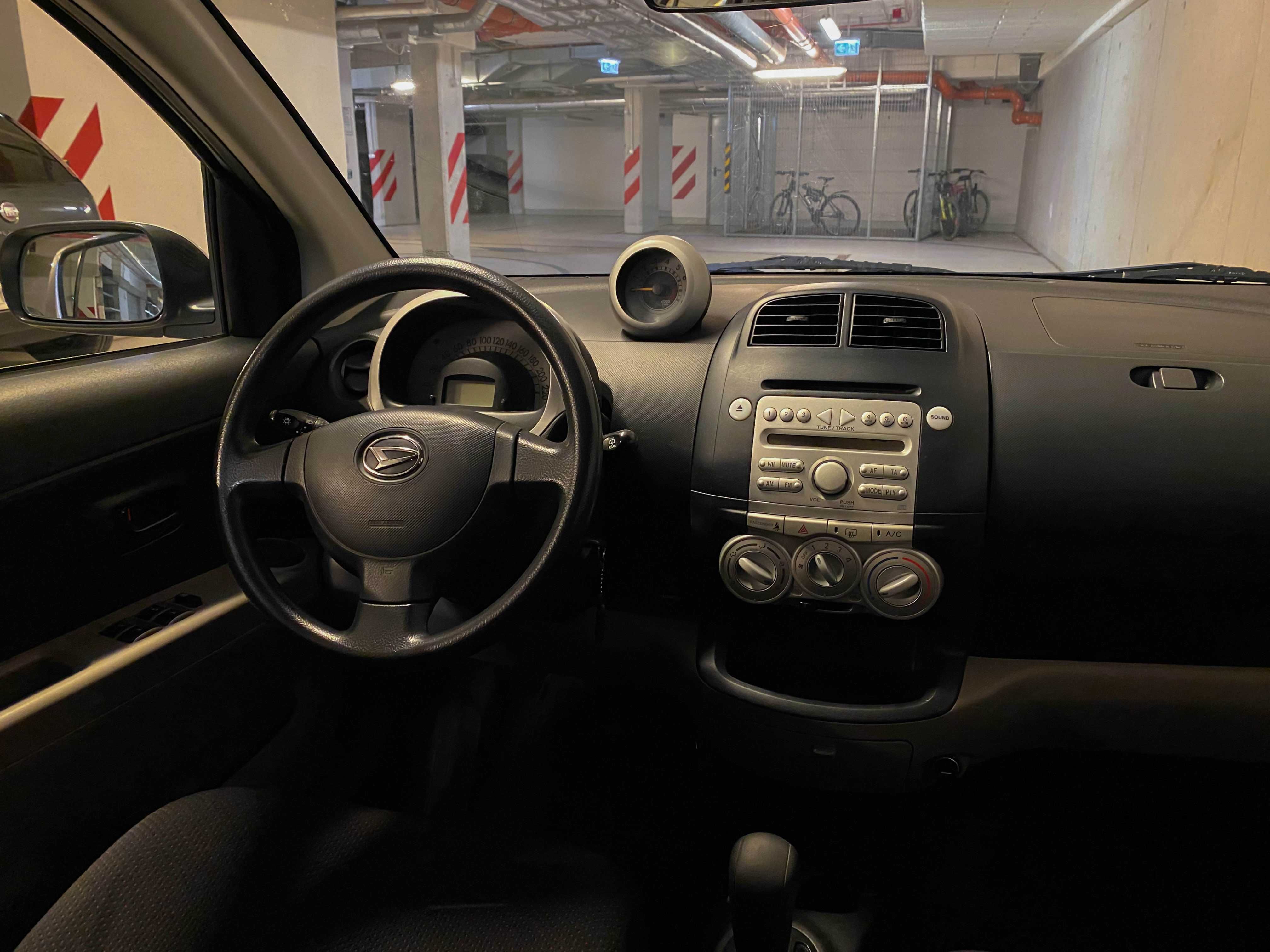 Daihatsu SIRION 1.3 87KM benzyna, automat, mały przebieg, klimatyzacja