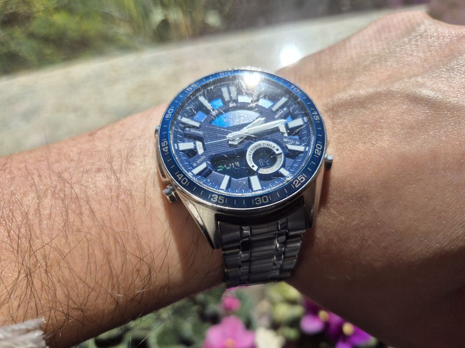 Casio Edifice EFV-C100