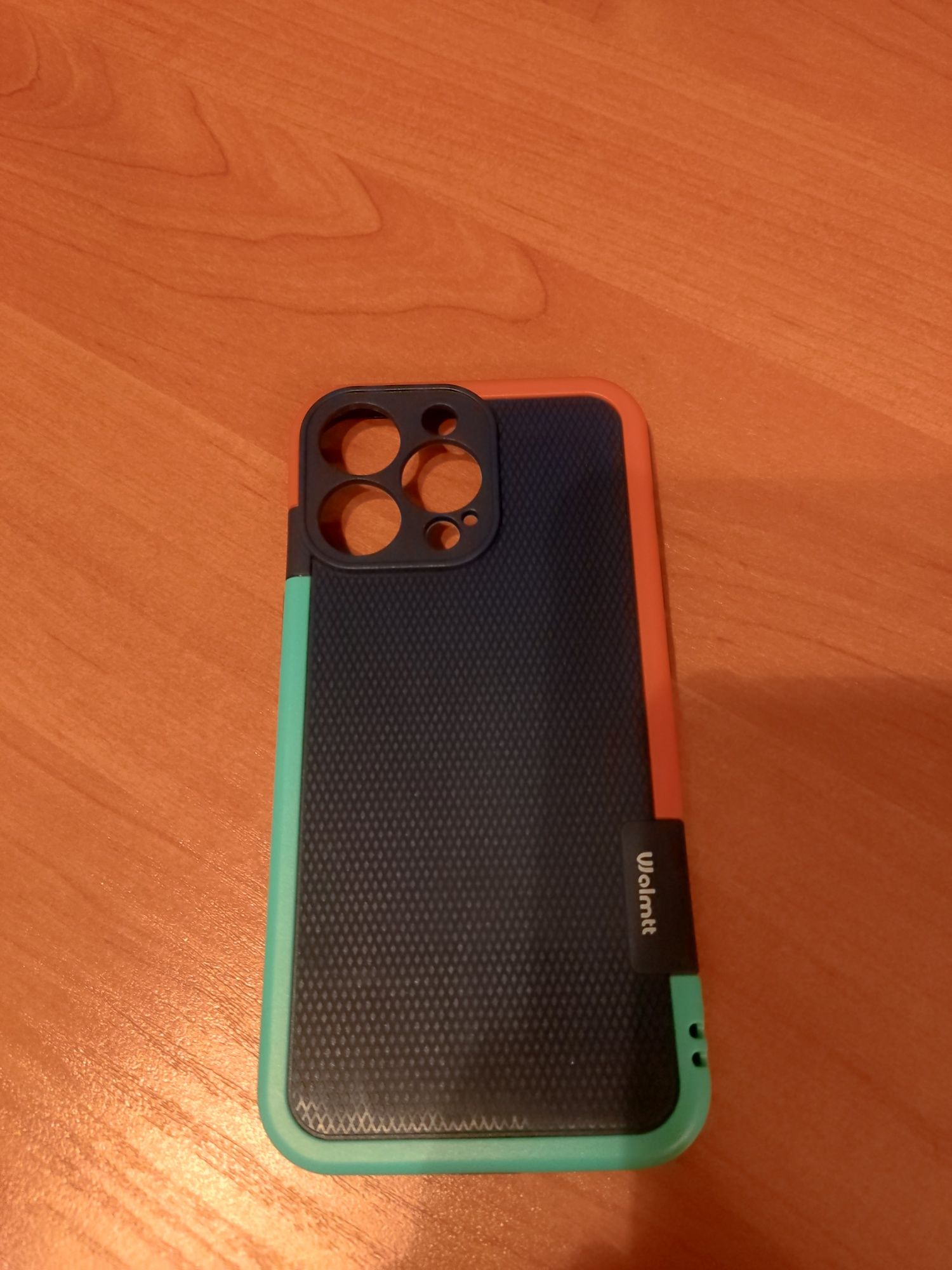 Sprzedam etui iPhone 13 pro