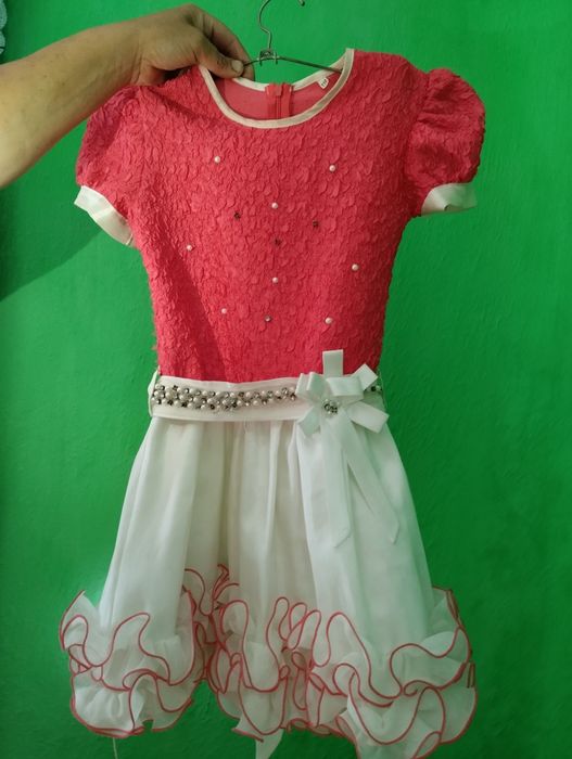 Плаття для дівчинки