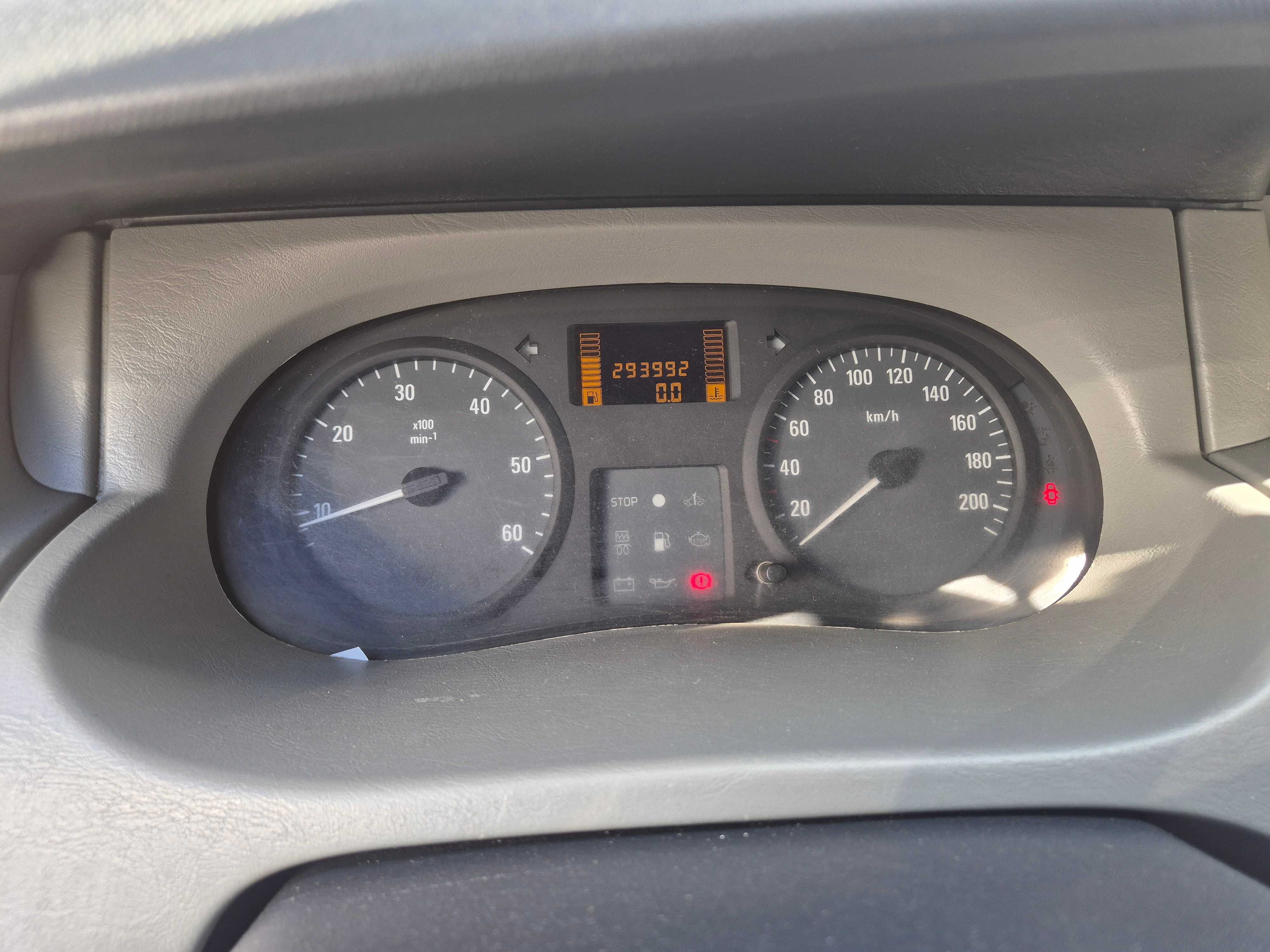 OPEL VIVARO 1,9CDTI 102KM 6-osobowy, Long