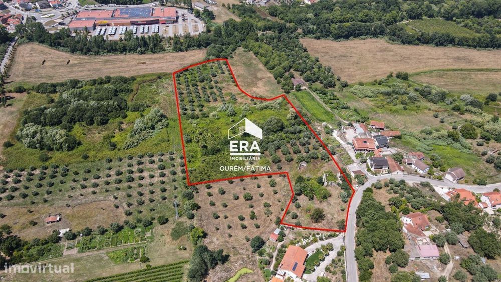 Terreno para Construção localizado em Ourém