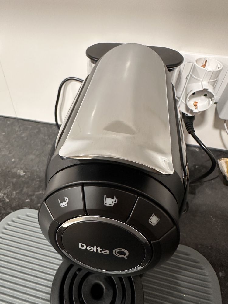 Maquina cafe delta Q evolution