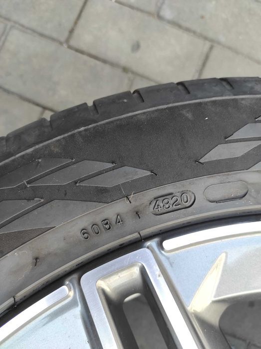255/45 R19 Nokian Hakka Black 2 / 2020 рік 6.5мм літні шини 2шт