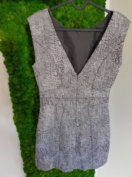 Sukienka Reserved rozm.38