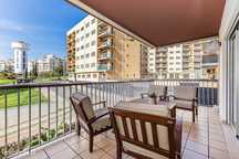 A. Pêra - Luxo - Apartamento T2 C/2 WC + Piscina + Parque Infantil