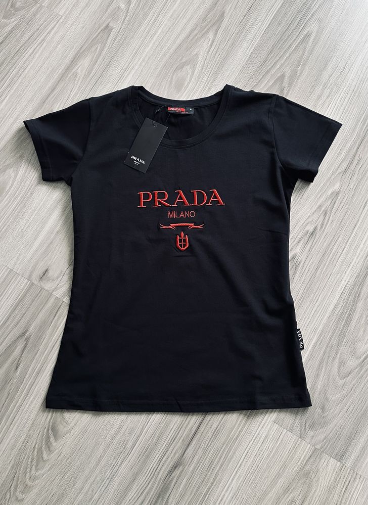 T-shirt damski czarny PRADA MILANO rozmiar S