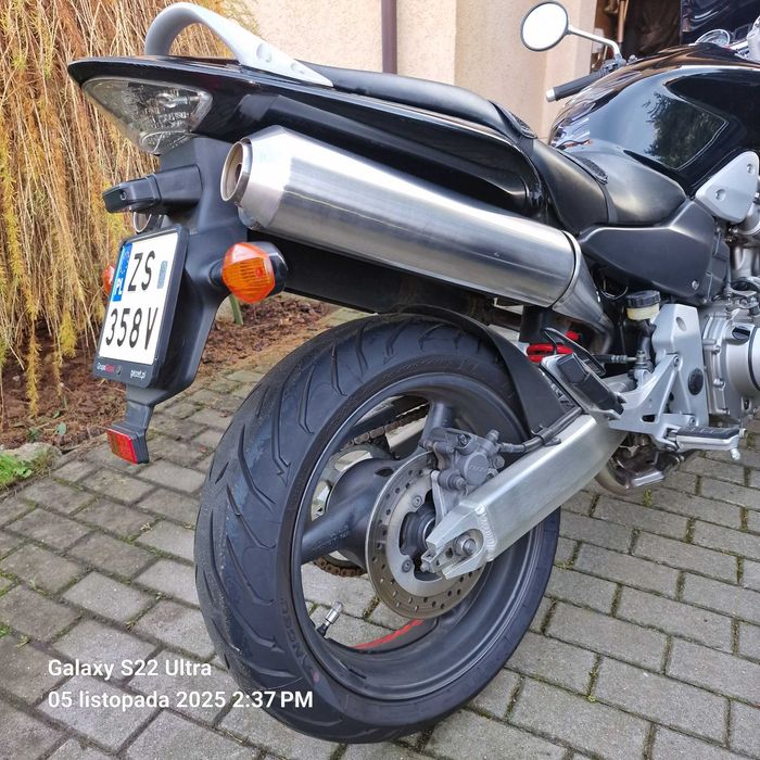 Honda Hornet 900 Piękna