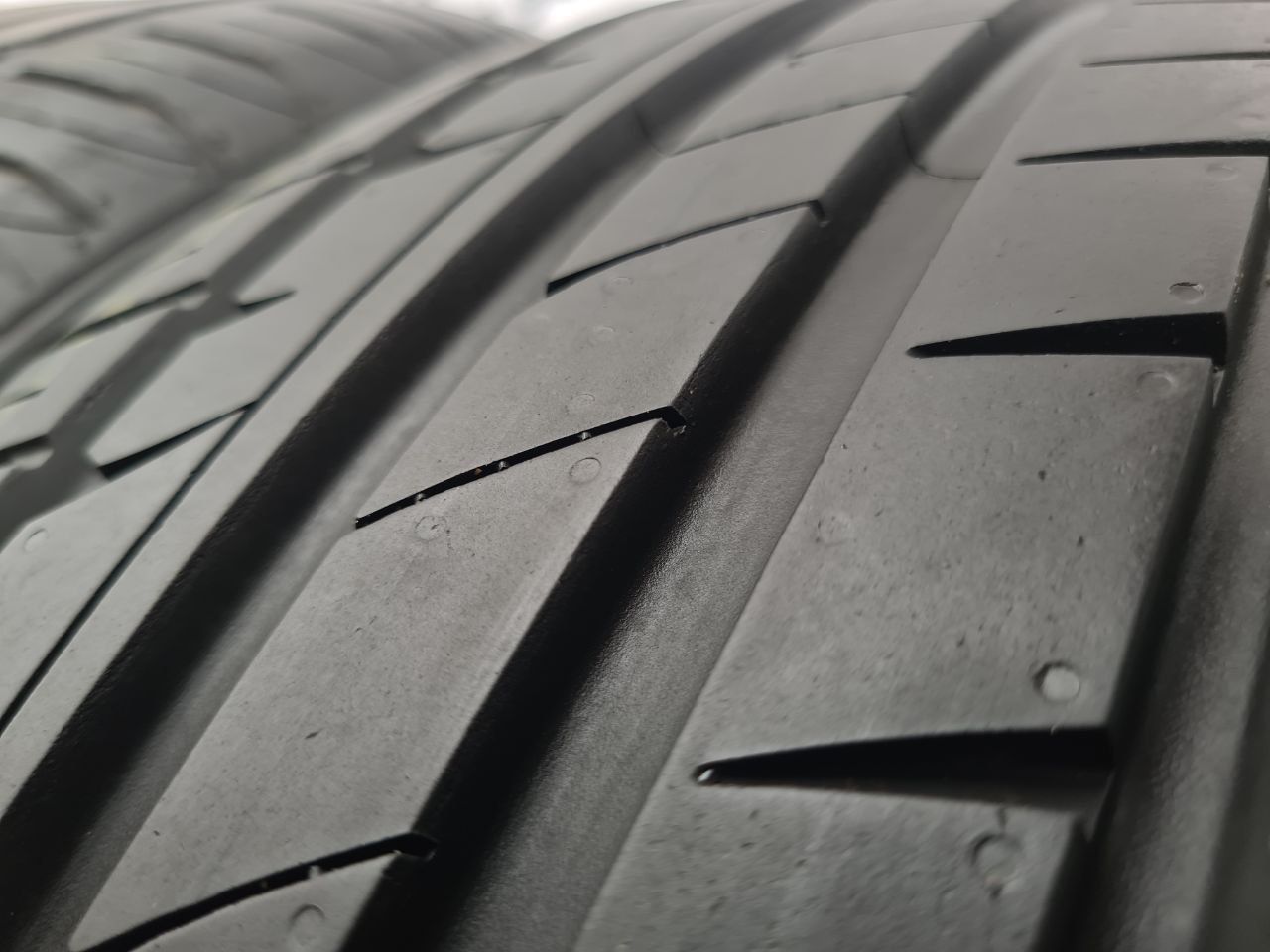 Шини 205/55 R 16 Hankook Ventus Prime 2. Комплект. Колеса склад.