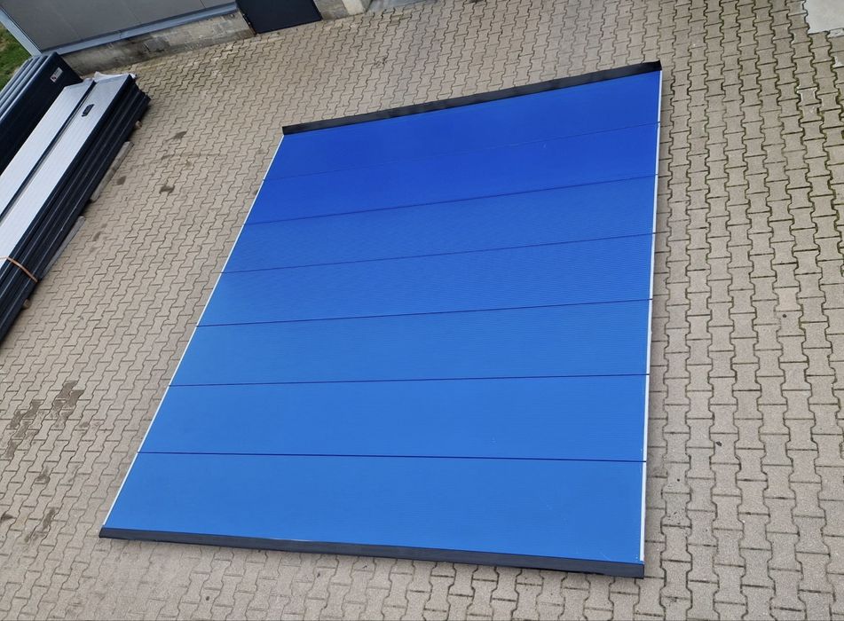 Brama 400 x 440 panelowa segmentowa garażowa przemysłowa bramy