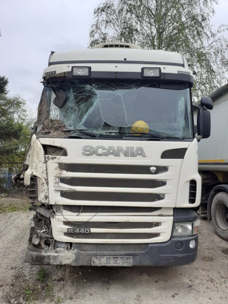 Scania uszkodzona 2013 rok