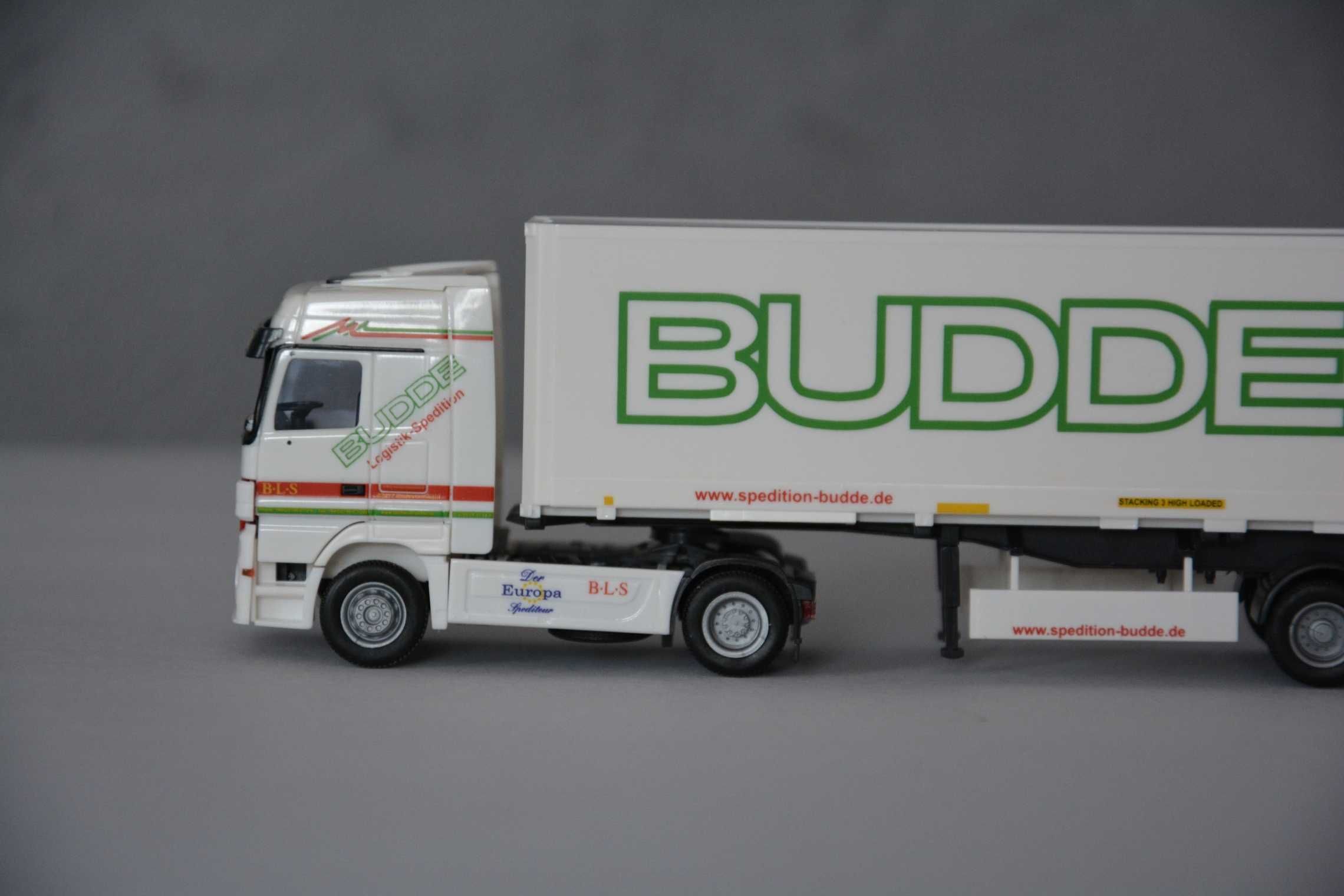 1:87 (H0) AWM 73115 - Mercedes-Benz Actros + kontener 40'ft - Budde