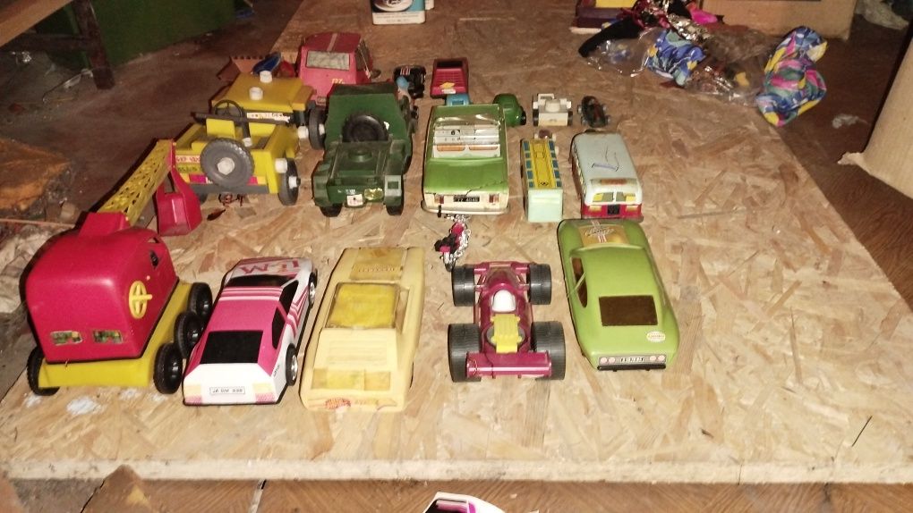 Stare zabawki samochody PRL