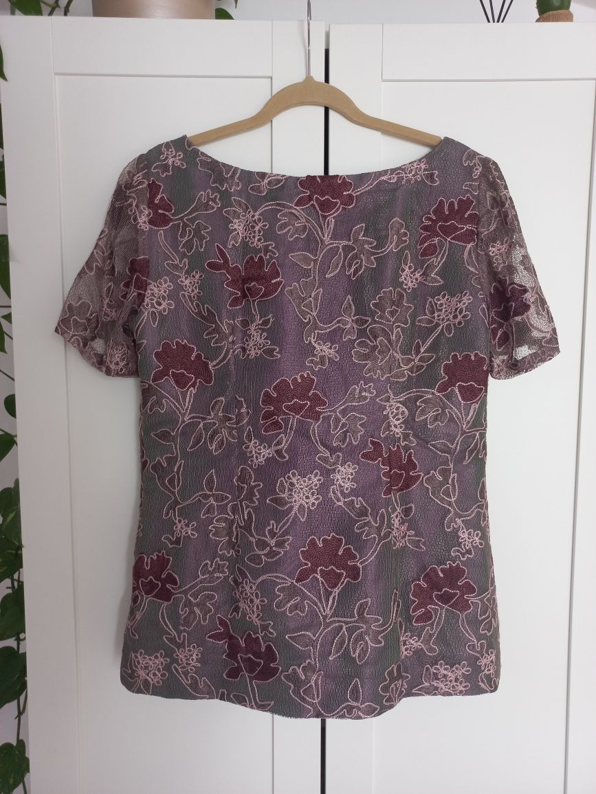 Blusa cor de vinho