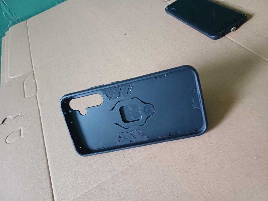 Отдам чехол,бесплатно на Samsung a34 ...
