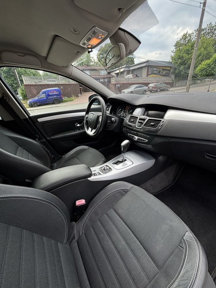 Renault Laguna III 2.0DCi/Automat/Klimatyzacja/KeyLess/Alufelgi/