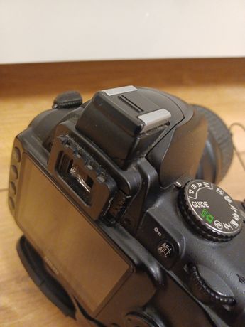 Nikon d3000 plus obiektyw standardowy