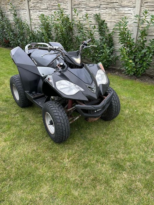 Quad E-ton 250 L7e z papierami