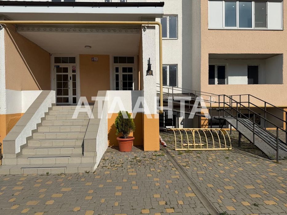 2 комнатная квартира в Хлебодарском с АГВ и кладовкой!