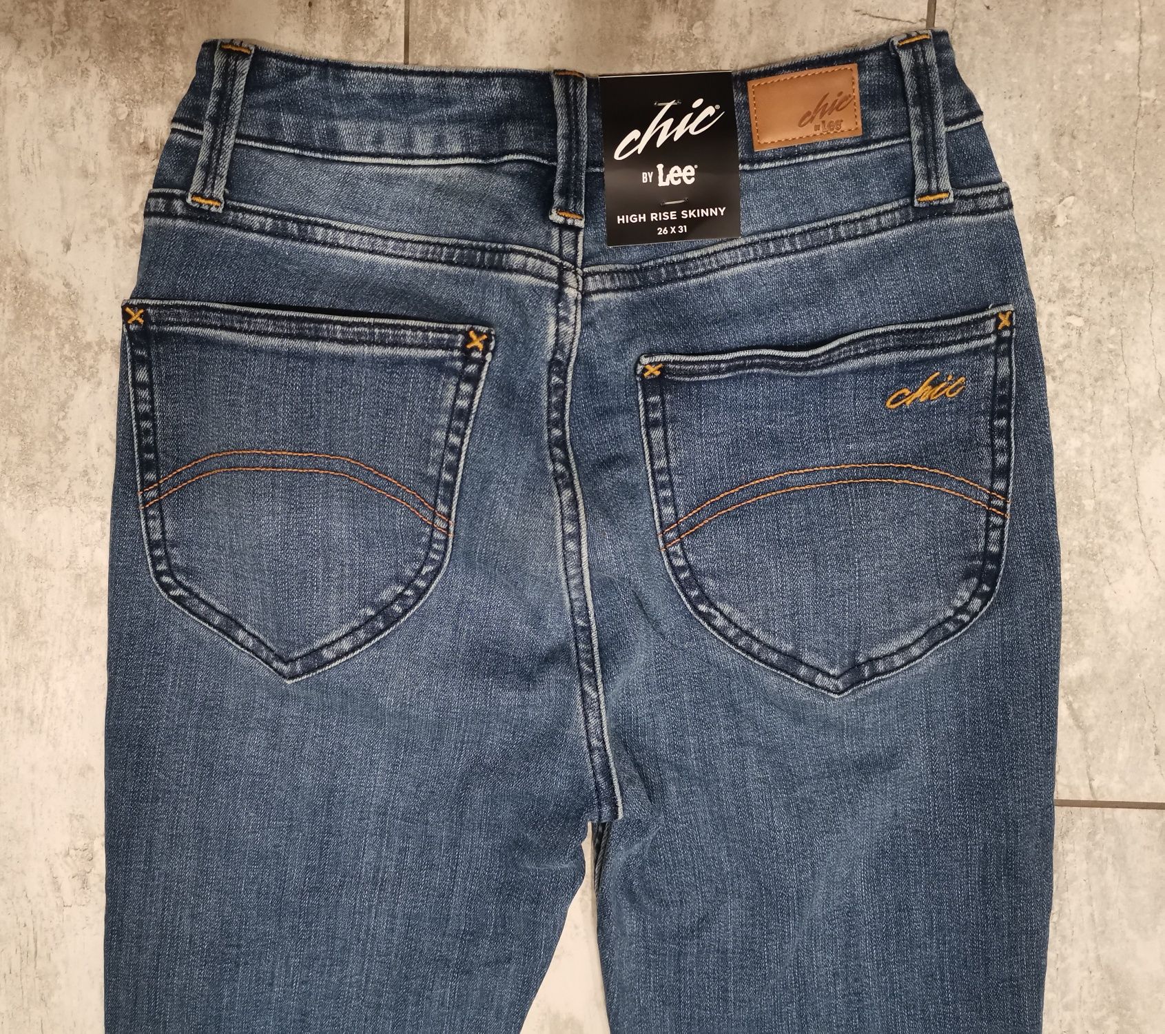 Spodnie damskie Lee 26/31 W26L31 nowe z metką