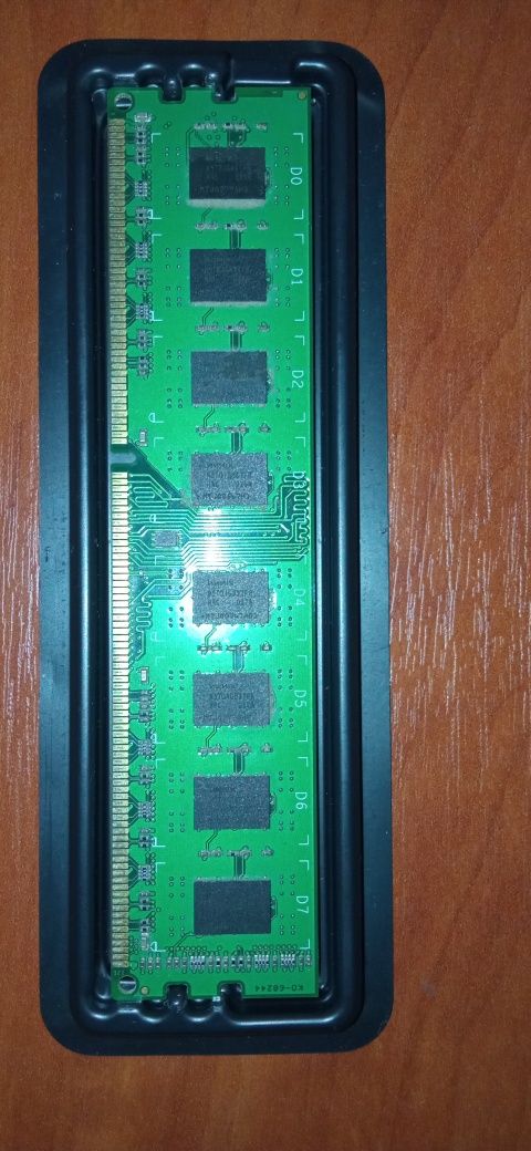 Оперативна пам'ять ddr3 4 gb