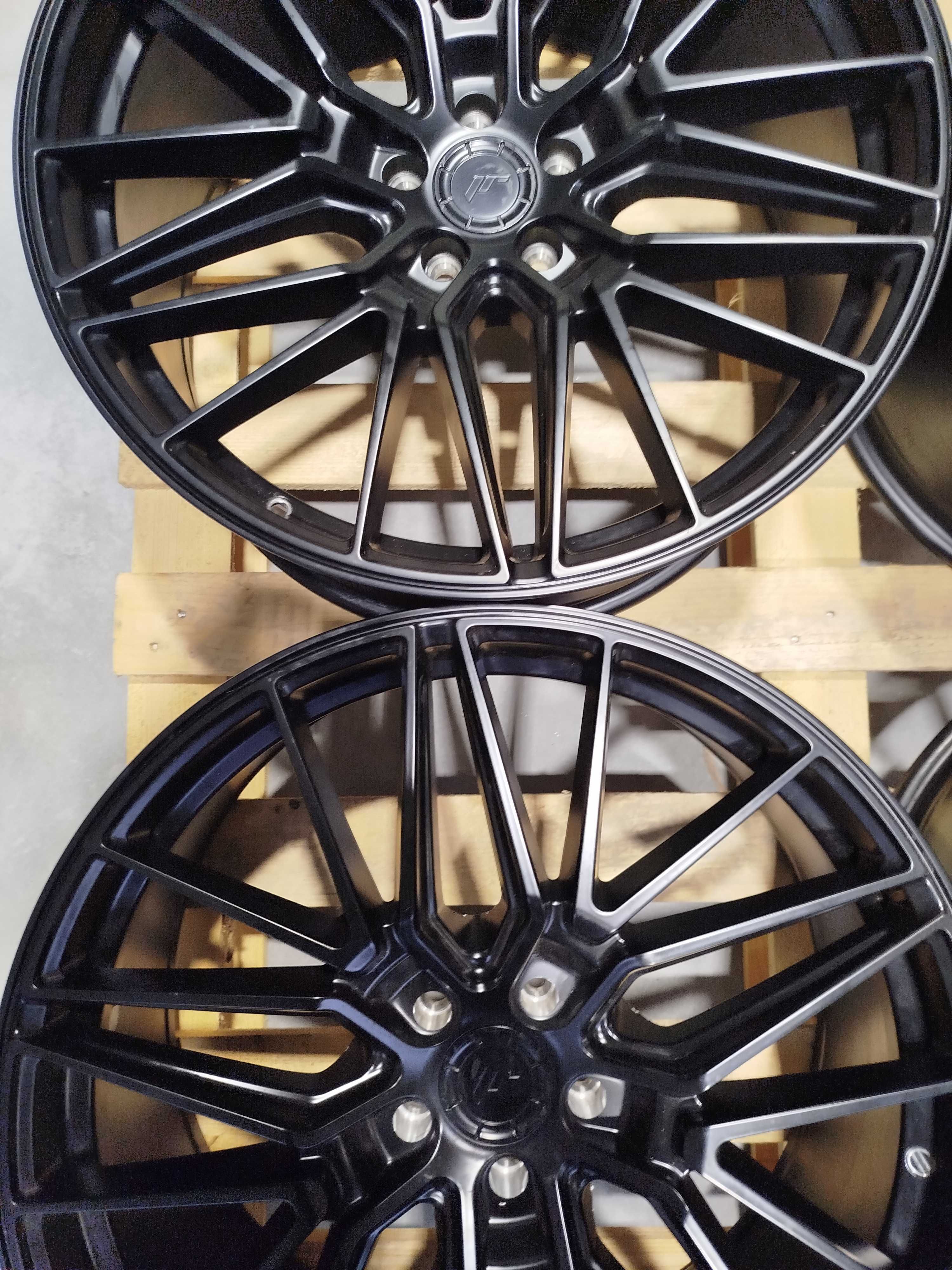 OUTLET! Felgi Japan Racing JR38 21x9 + 21x9,5 ET35 5x112 Matt Black