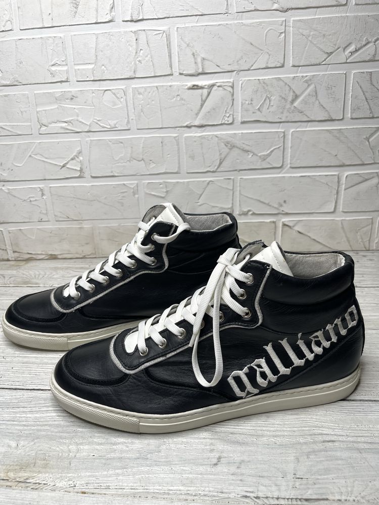 Крутые кожаные высокие мокасины galliano