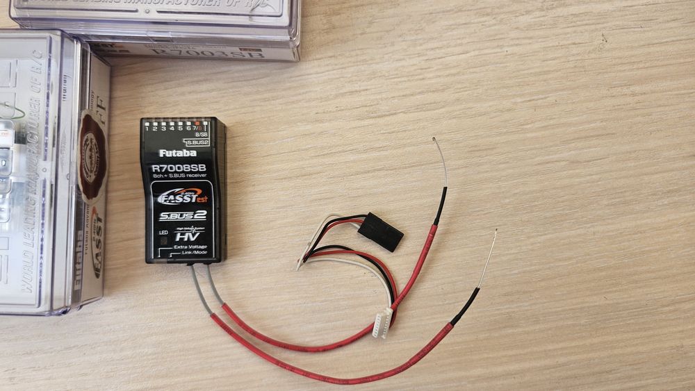 Приймач Futaba 2.4GHz