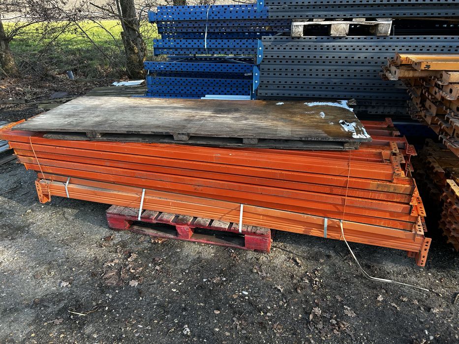 Regaly przemyslowe trawersy