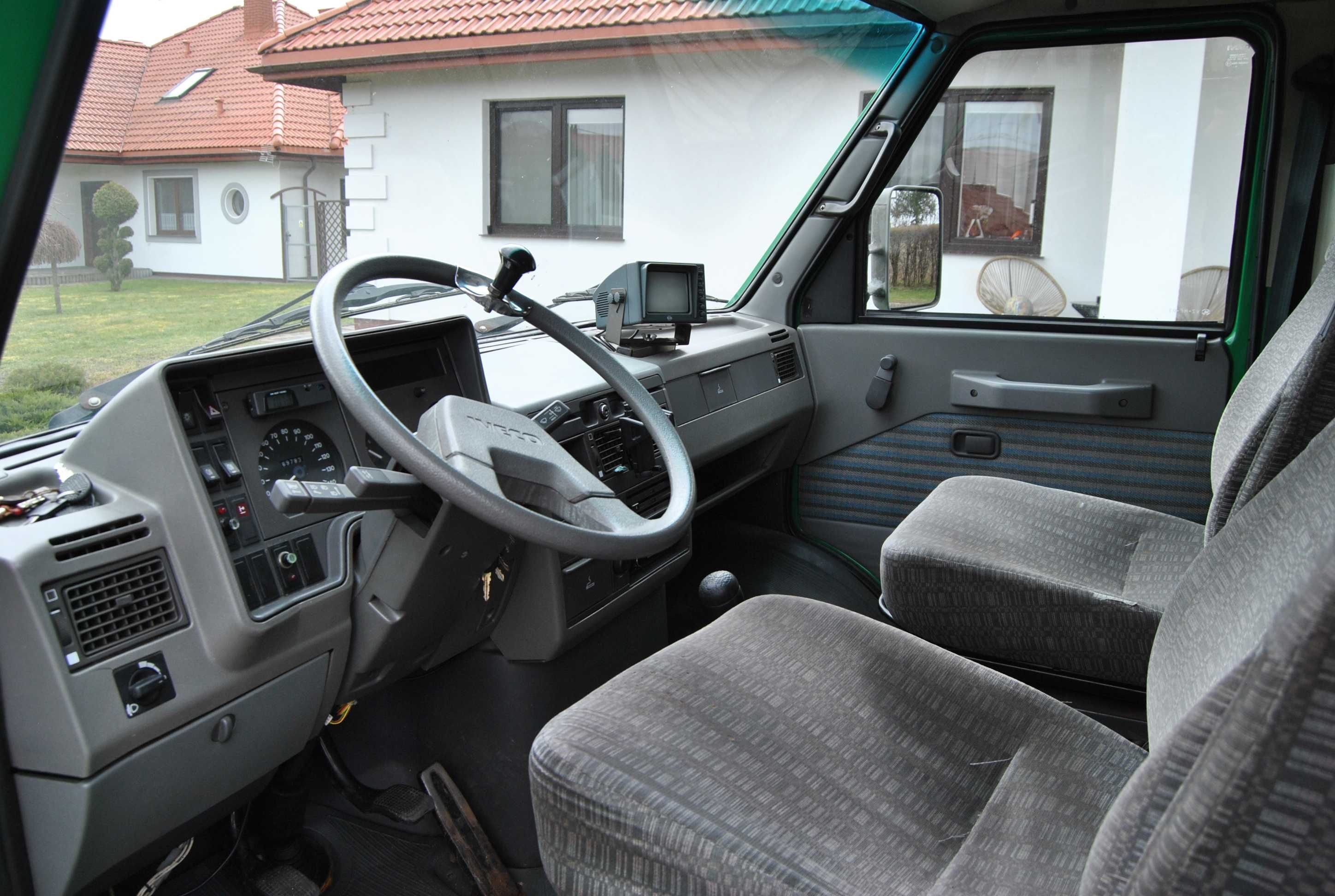IVECO Kamper CamperVan Idealny na grzyby, ryby, etc. TANIO! Mobilny!