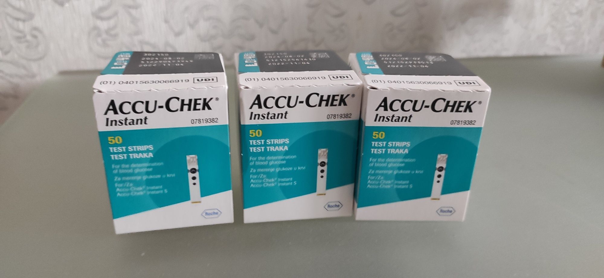 Тест смужки Accu-Chek instant