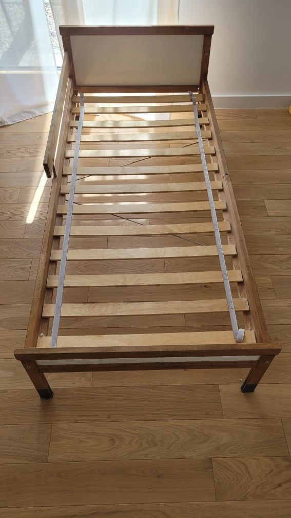 Używane łóżko łóżeczko dla dziecka IKEA pod materac 160x70