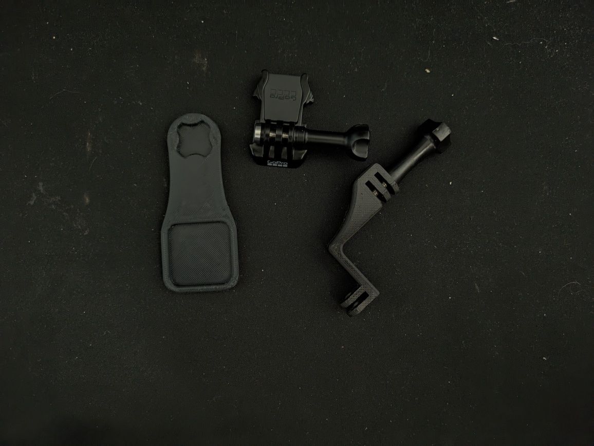 GoPro Hero 12 com acessórios