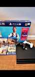 Konsola PS 4  Pro + 5 gier