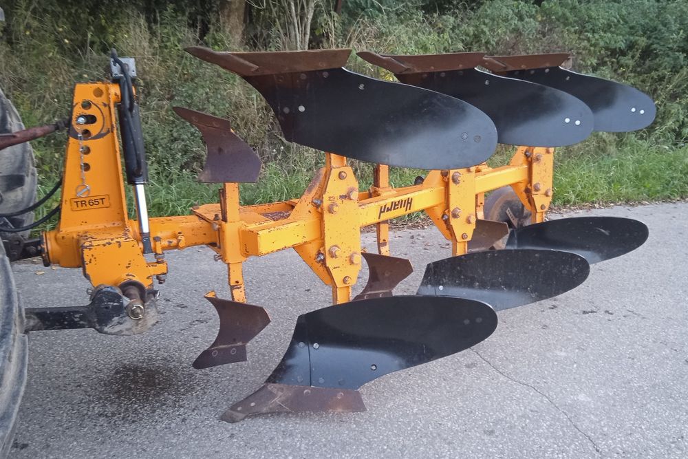 Pług obracany 3 lub 4 huard jak kuhn zabezpieczenie hydrauliczne