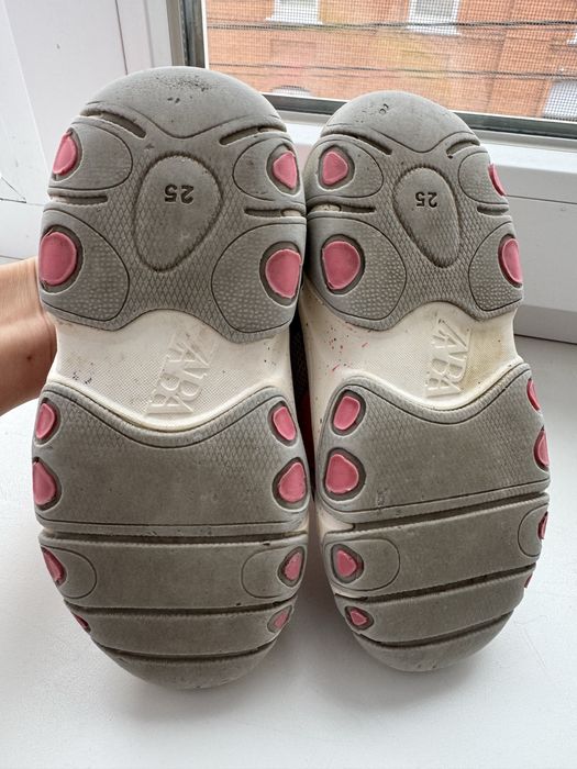 Кросівки zara 25