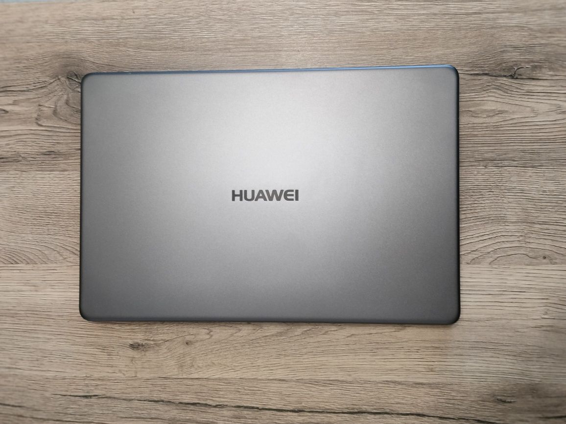 Laptop Huawei MateBook D15