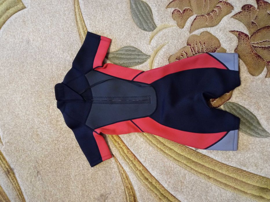 Pianka do pływania/ nurkowania Owntop XS Nowa