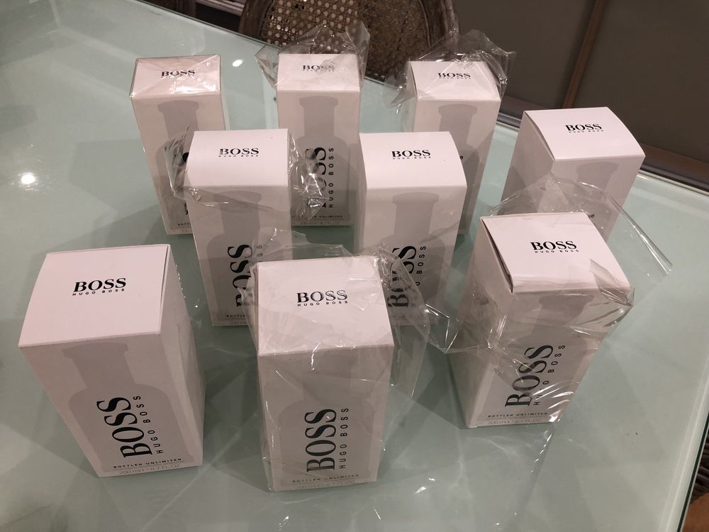 Flakon, butelka po perfumach hugo boss