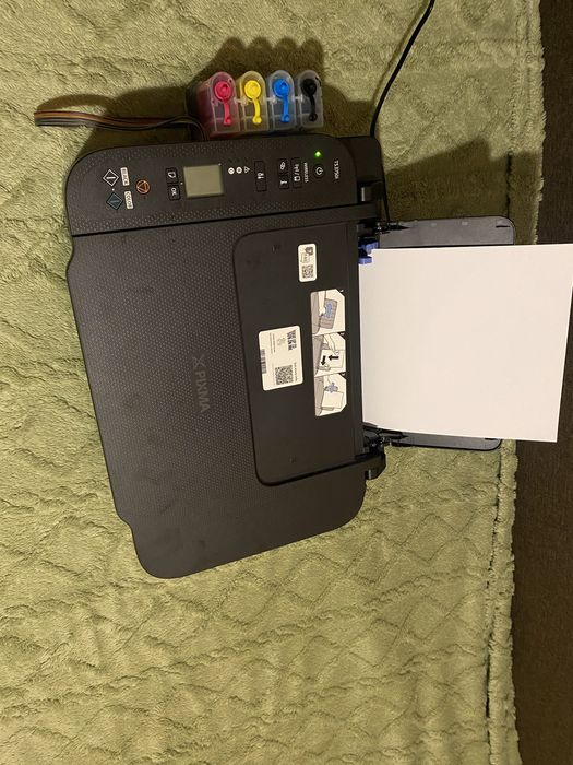 Кольоровий принтер Canon Pixma TS3750i з WiFi