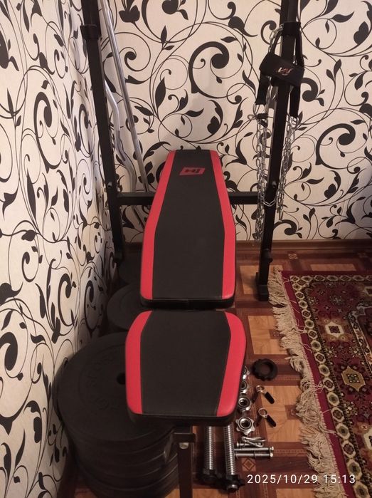 Продам скамью для жима,гриф,кривой гриф,гантели,блины 112кг ..